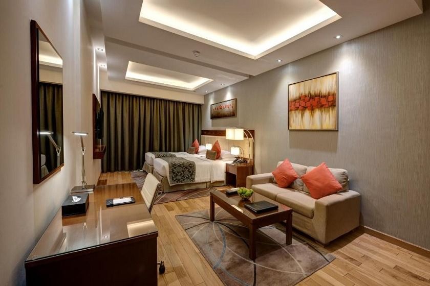 Rose Park Hotel Al Barsha Opposite Metro Station Dubai - Deluxe Twin Room - Late check-out 2 pm