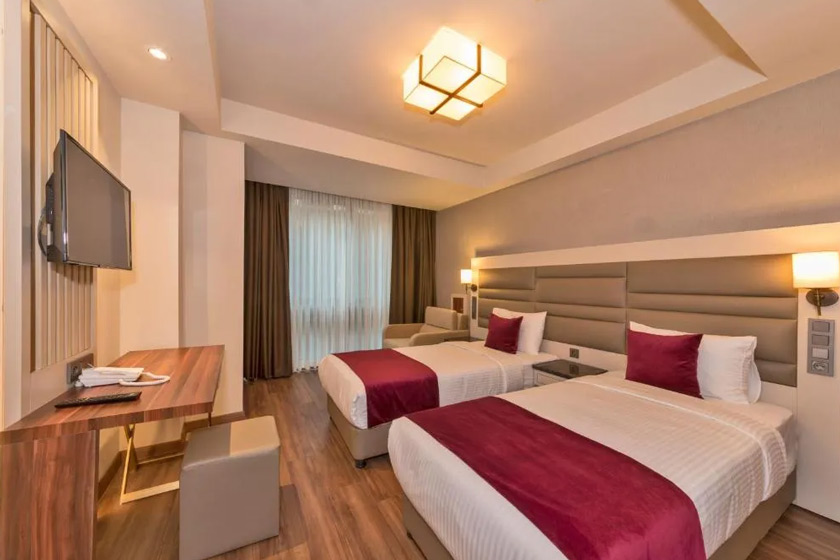 Golden Royal Hotel Istanbul - Deluxe Triple Room
