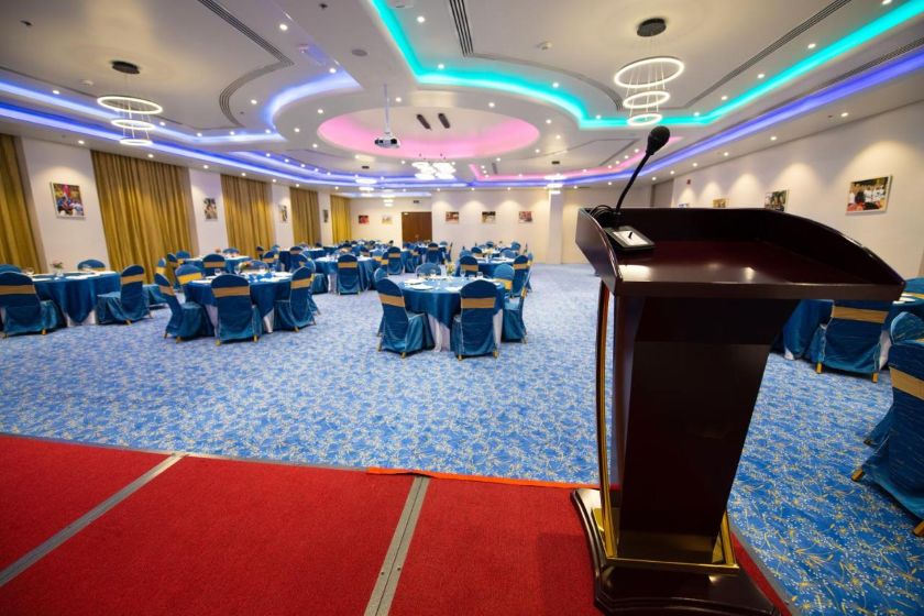 Rozana Hotel muscat - conference room
