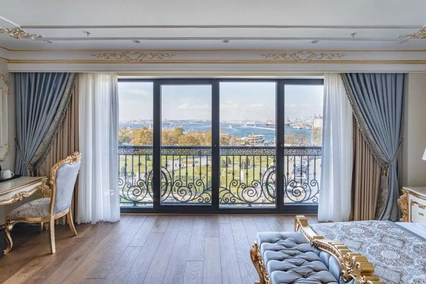 Dekalb Hotel Istanbul - Junior Suite Room with Sea View