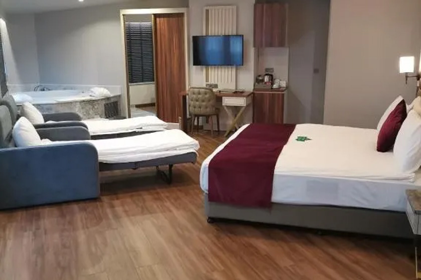 Golden Royal Hotel Istanbul - Superior Suite with Sea View