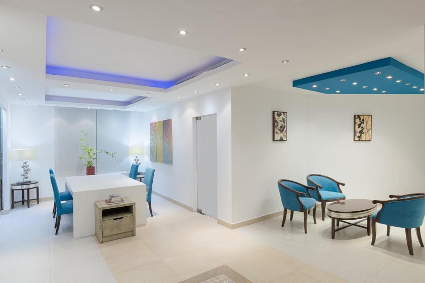 Al Hail Waves Hotel Managed By Centara Muscat - Lobby