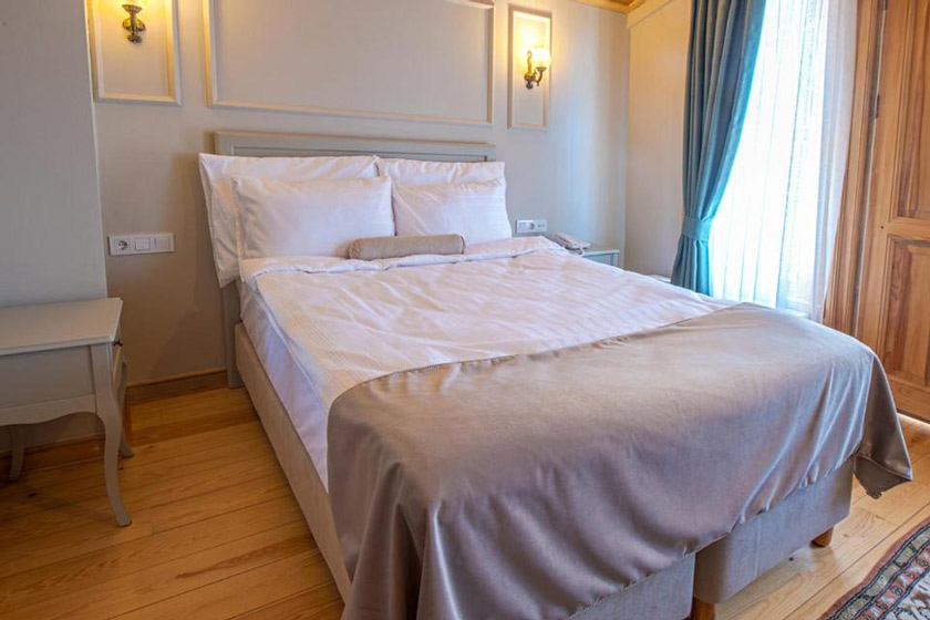 Ikiz Konak Boutique Hotel Istanbul - Deluxe Double Room with Balcony