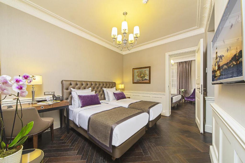 Meroddi Bagdatliyan Hotel Istanbul - Two Connecting Double Rooms  