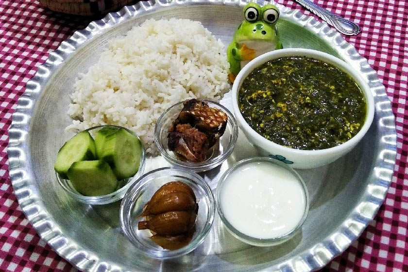 ترش تره گیلانی. منبع عکس: وبسایت مجله اینترنتی شادمگ. عکاس: نامشخص