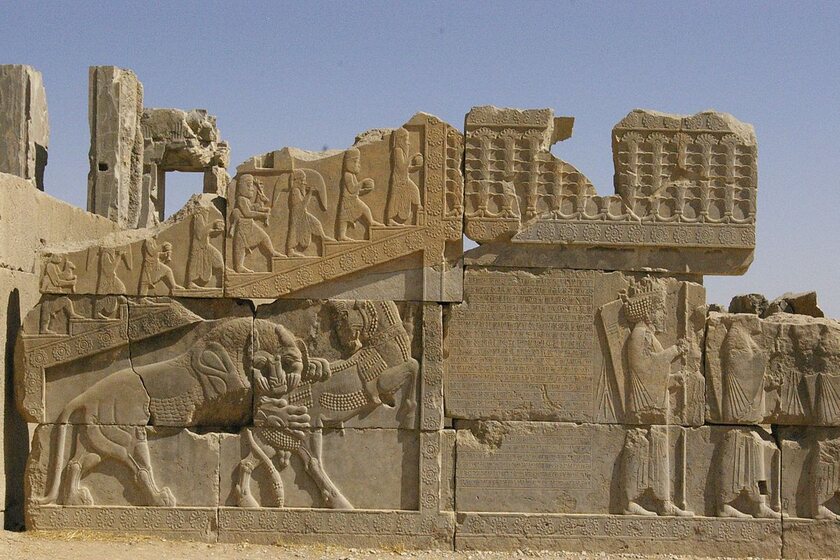 کتیبه اردشیر یکم در کاخ ه