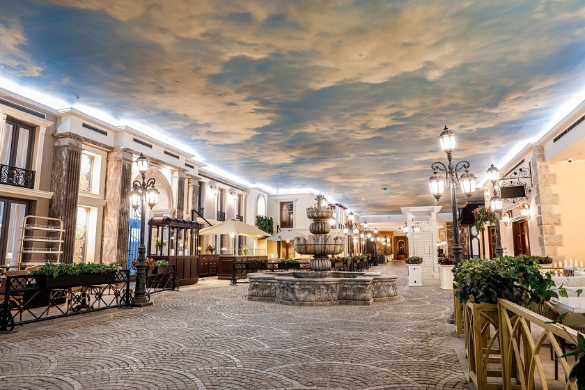 افتتاح بزرگ‌ترین فودکورت ایران در ایران‌مال