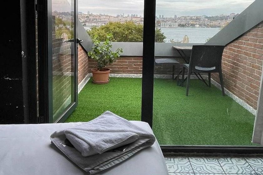 Gen Suites Cibali Istanbul - Deluxe Double Room with Sea View