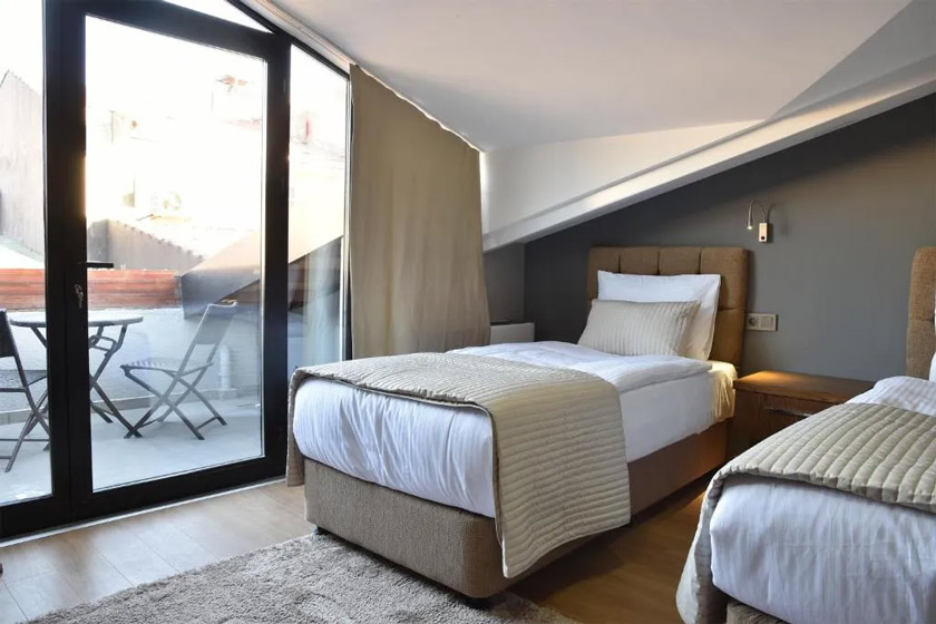The Elegant Hotel Istanbul - Twin Room with Balcony 