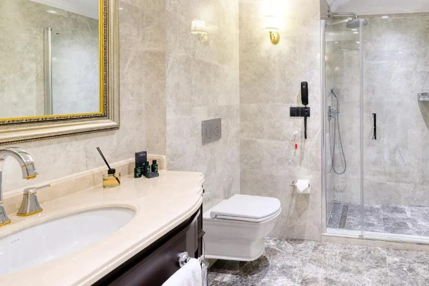 Dekalb Hotel Istanbul - Family Suite Room with City View