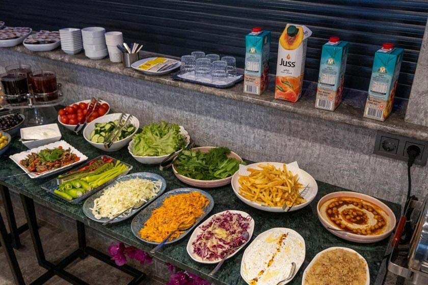 La Wisteria Boutique Hotel Istanbul - Food And Drink