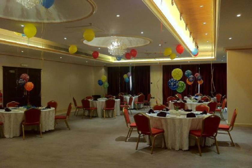 La Rosa Hotel Oman Muscat - Restaurant