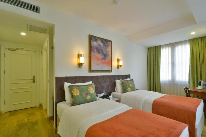 Istanbul Life Hotel Istanbul - Twin Room - Non-Smoking