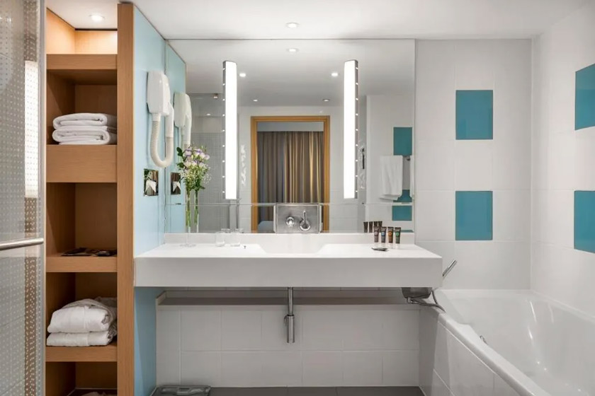 Novotel Istanbul Zeytinburnu Istanbul - Queen Suite With Sofa