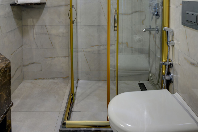  Emirganli Suites Istanbul - Premium Condo, 1 Bedroom, Sea View, Beachfront