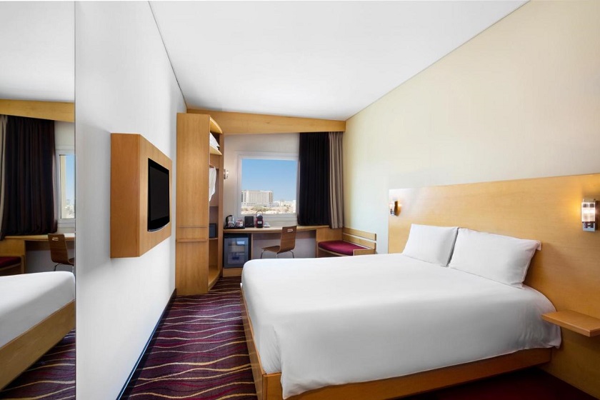 Ibis Muscat - Privilege Double Room