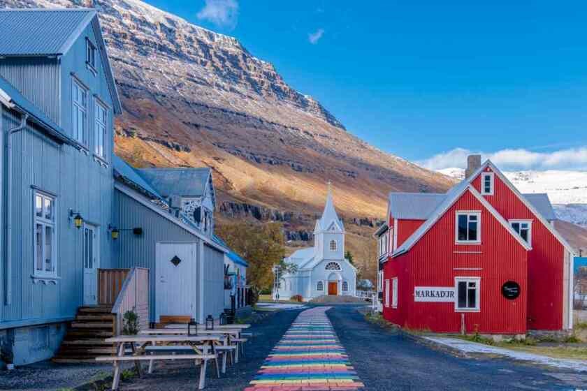 سیدیسفیوردور، ایسلند (Seydisfjordur, Iceland)