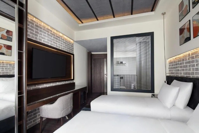DeCamondo Galata, a Tribute Portfolio Hotel Istanbul - Karakoy Banque Adjoining Twin 