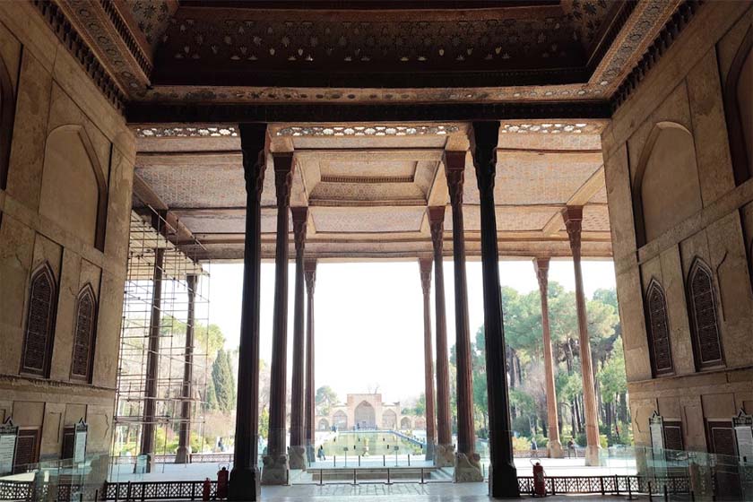 چهل ستون اصفهان؛ شاهکاری از هنر، تاریخ و معماری ایران