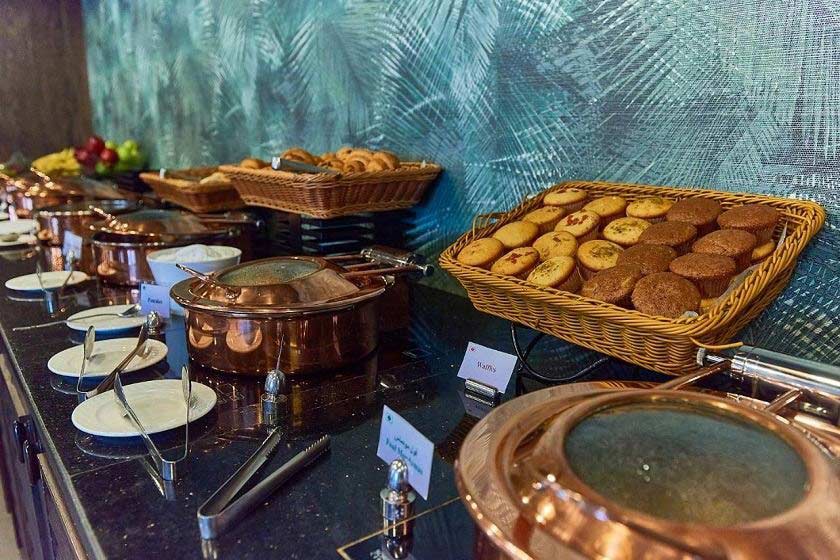Rose Park Hotel Al Barsha Opposite Metro Station Dubai - Food And Drink