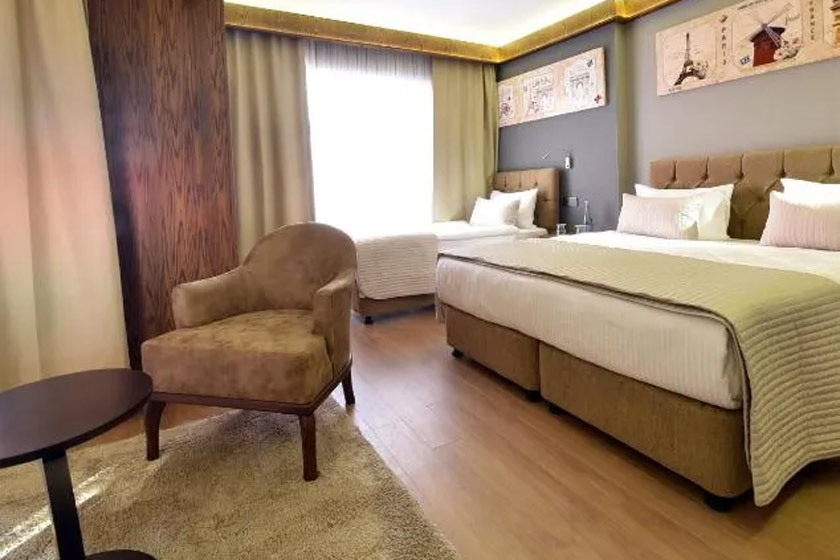The Elegant Hotel Istanbul - Superior Triple Room