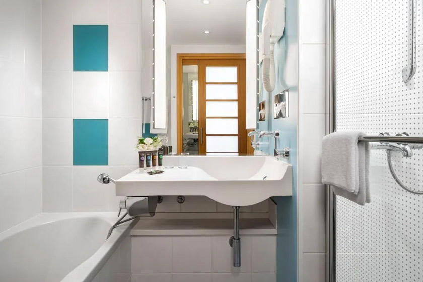 Novotel Istanbul Zeytinburnu Istanbul - Queen Suite With Sofa