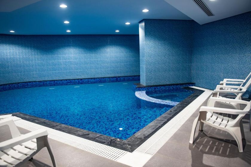 Rozana Hotel muscat - pool