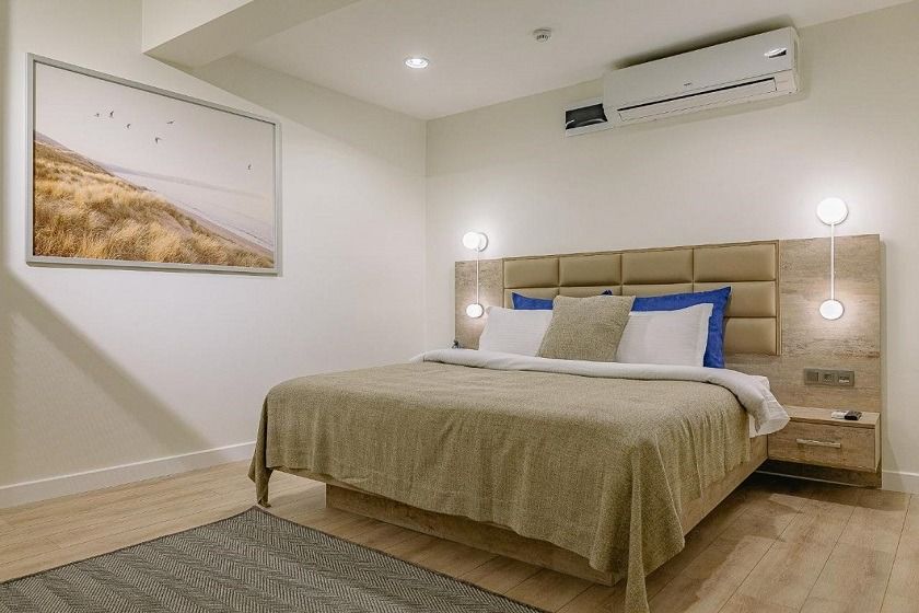 The Wilson Galata Hotel Istanbul - King Suite with Spa Bath
