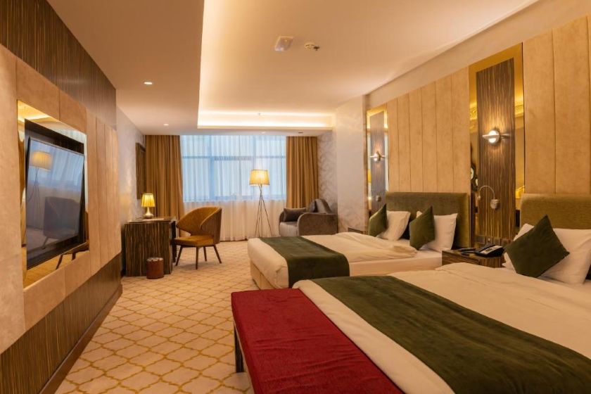 Royal Crown Hotel muscat - Standard Double Suite