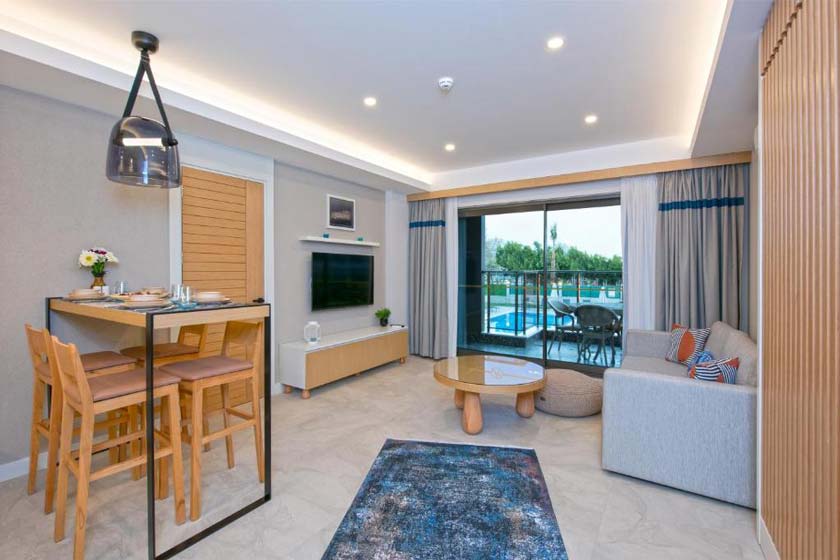 A Suite Side antalya - Deluxe Suite