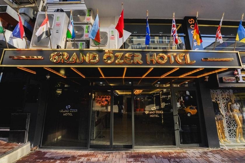 Grand Ozer Hotel Istanbul - Facade