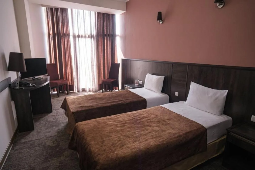 Regineh Hotel Yerevan - Standard Double or Twin Room with Balcony