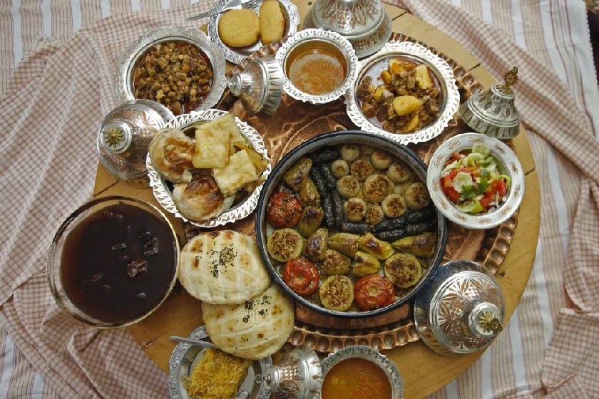غذاها و نوشیدنی های مضر برای وعده سحری