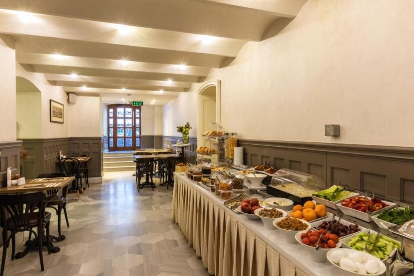 Meroddi Bagdatliyan Hotel Istanbul - restaurant