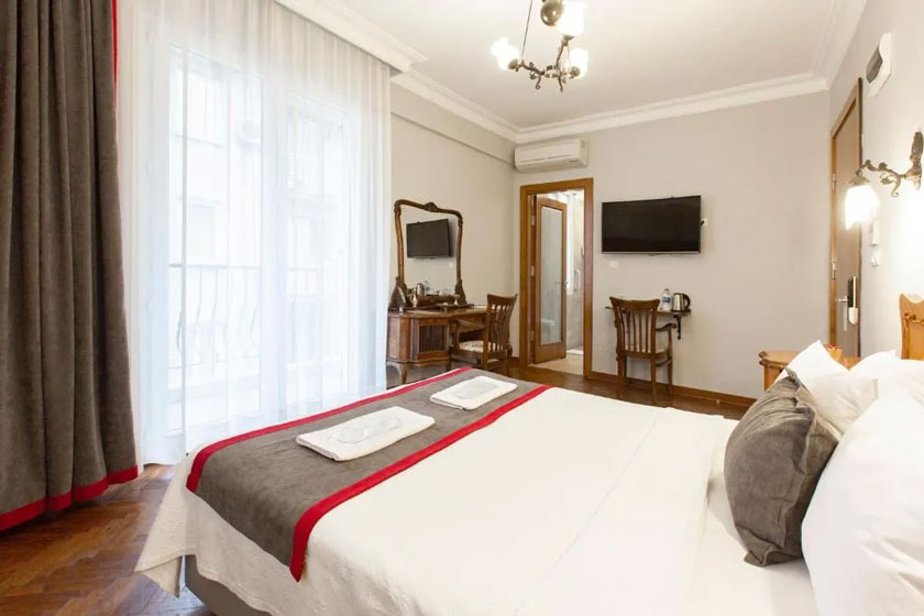 Queen Seagull Boutique Hotel Istanbul - King Room with Balcony