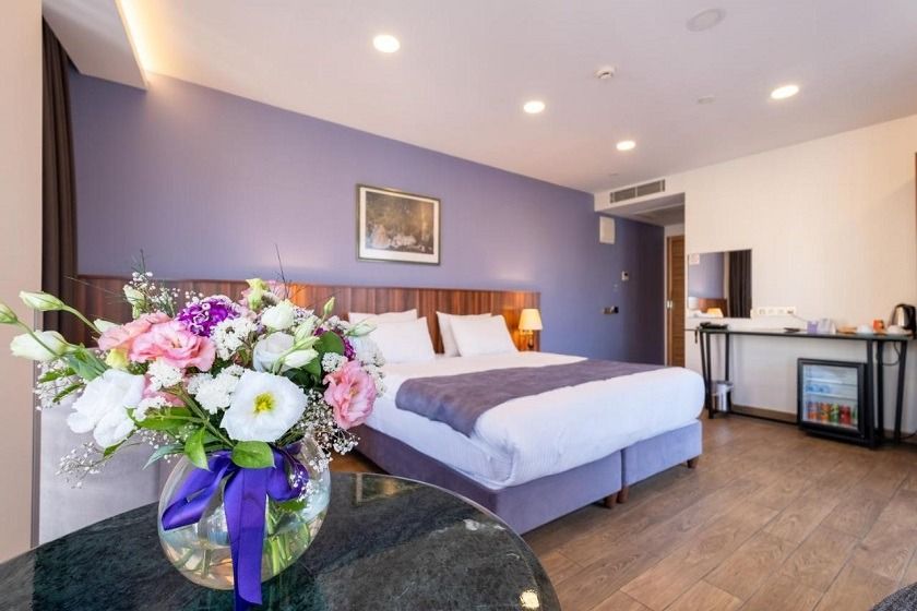La Wisteria Boutique Hotel Istanbul - Deluxe Corner Double or Twin Room