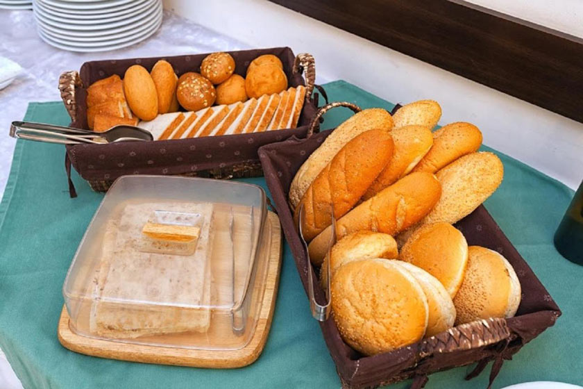 Regineh Hotel Yerevan - breakfast 