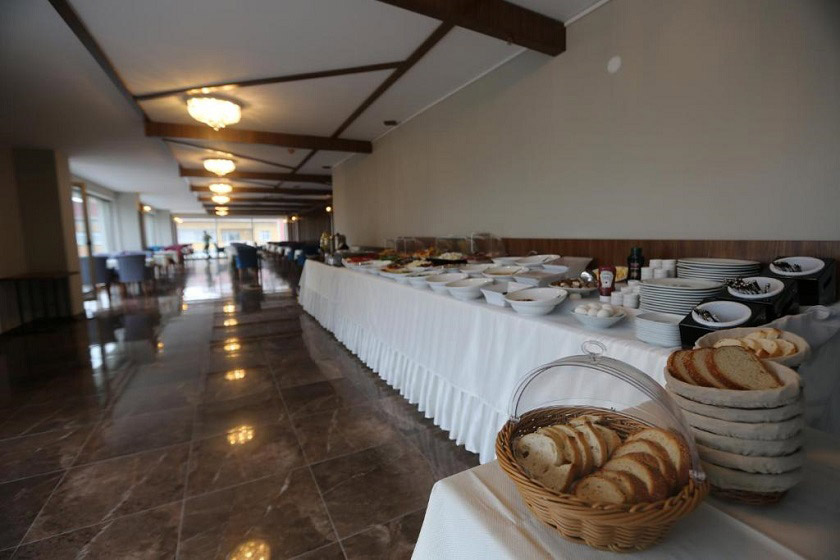 Tevetoglu Hotel Istanbul - Breakfast