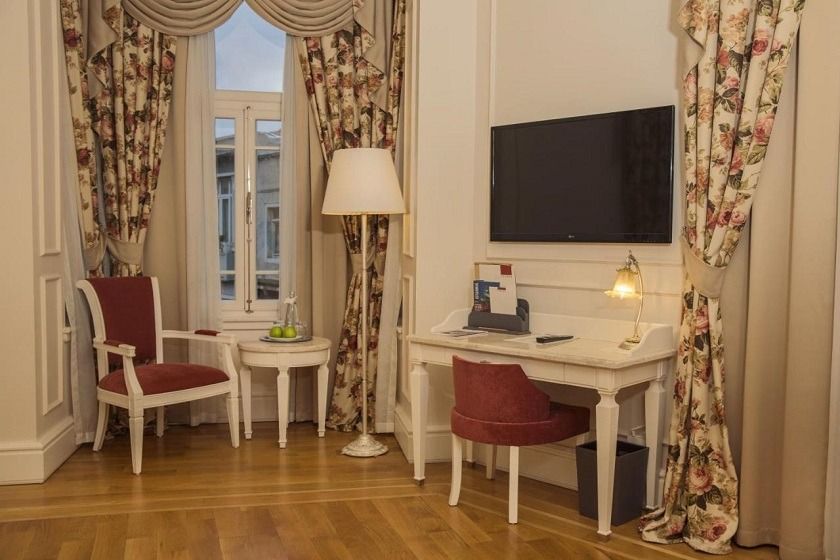 Corinne Art & Boutique Hotel Istanbul - Corner Room
