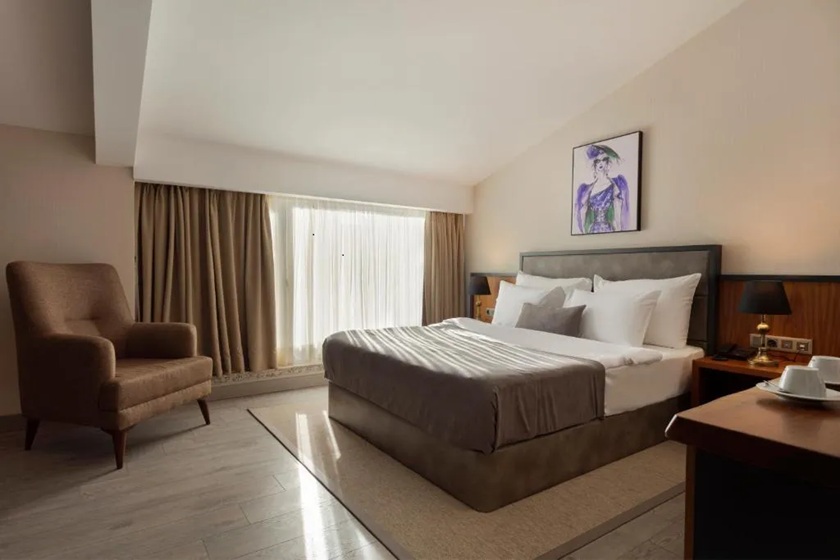 Buem Hotel Kosuyolu Istanbul - Deluxe Double Room with Balcony