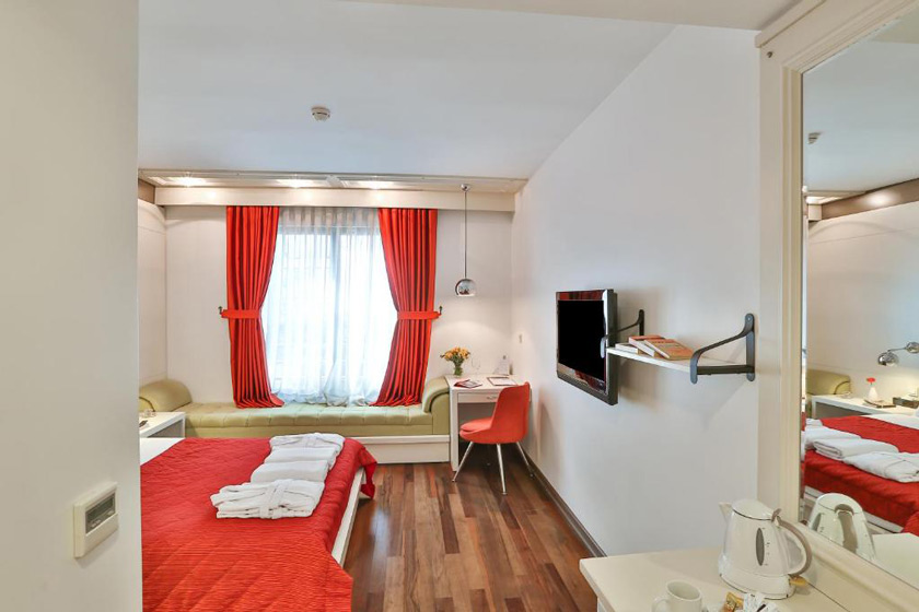 Senatus Hotel - Special Class Istanbul - Deluxe Double Room