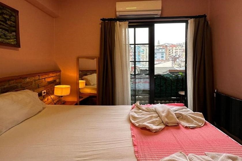 Archeo Hostel Istanbul - Double Room with Shared Bathroom