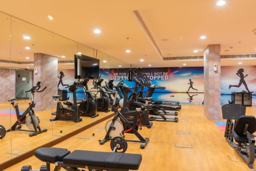 Royal Crown Hotel muscat - fitness center 