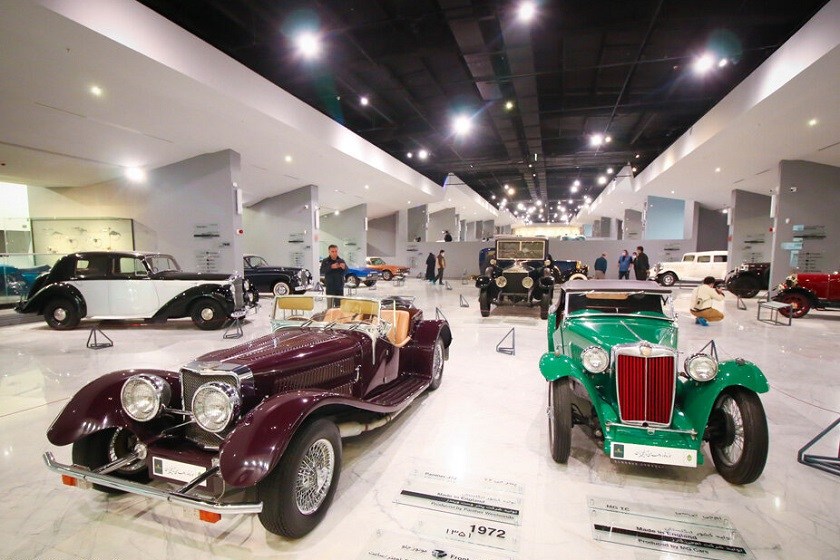 نمایش ۷۰ خودروی دیده نشده در موزه خودروهای تاریخی ایران
