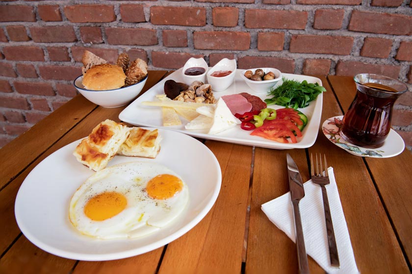 Ikiz Konak Boutique Hotel Istanbul - breakfast 