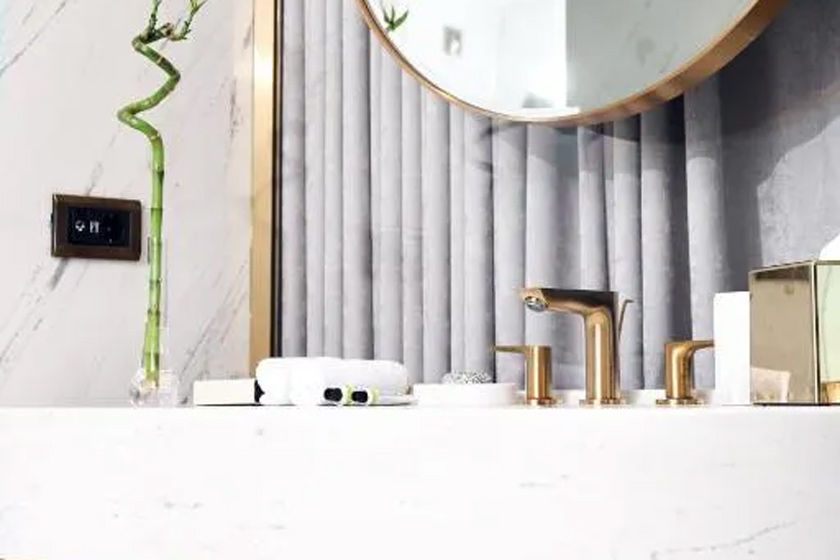 The Maestro Hotel Istanbul - Deluxe King Room with Sea View 