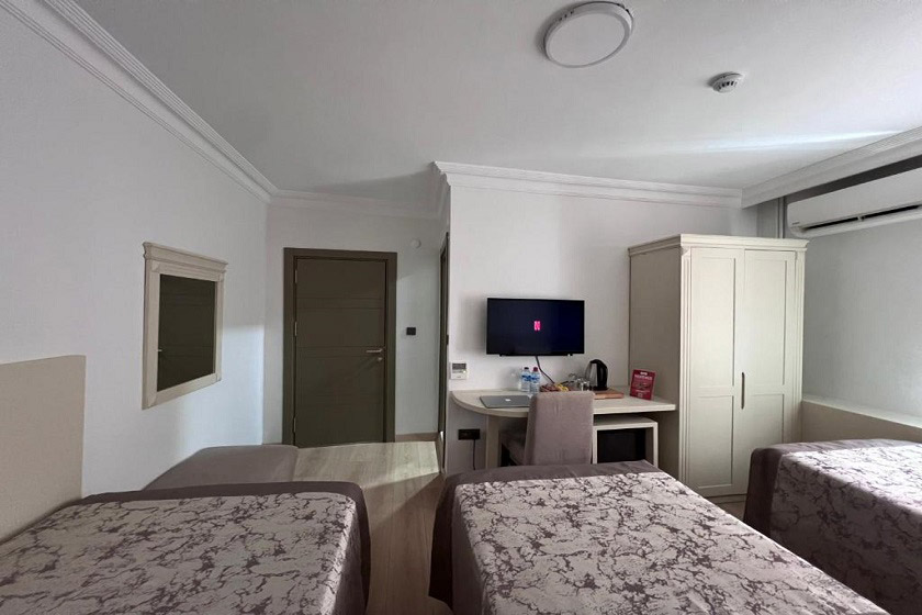 Gul Hotel Istanbul - Triple Room