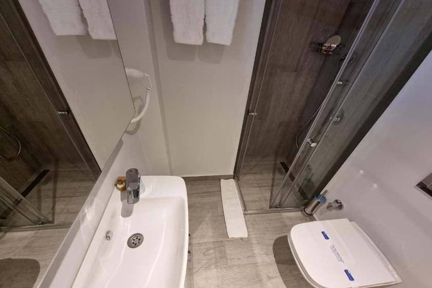 10m2 Hotel istanbul - single room