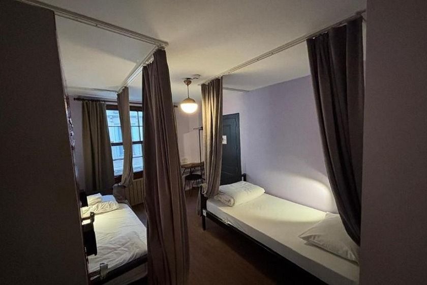 Hostel Le Banc Istanbul - Single Bed in Female Dormitory Room