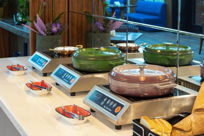 Buem Hotel Kosuyolu Istanbul - breakfast 
